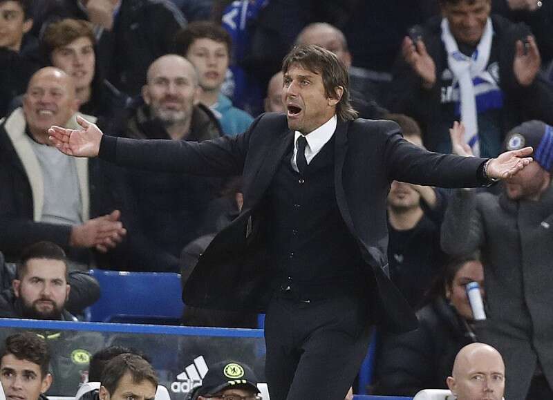 קונטה. דרס ללא רחמים את היונייטד